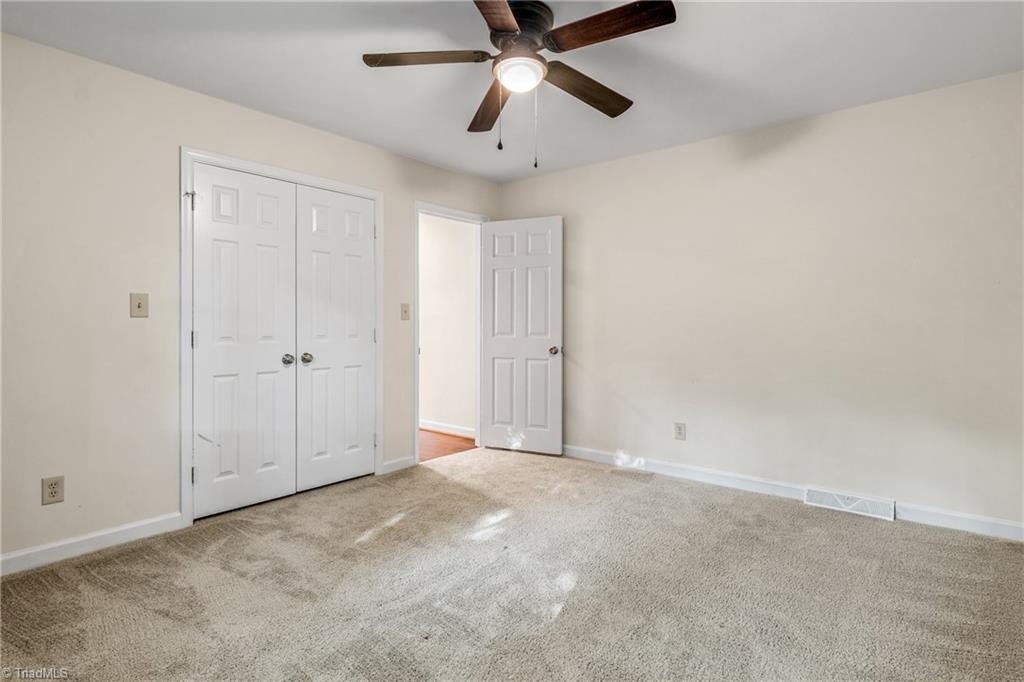 4105 Oak Hollow Drive Property Photo 24