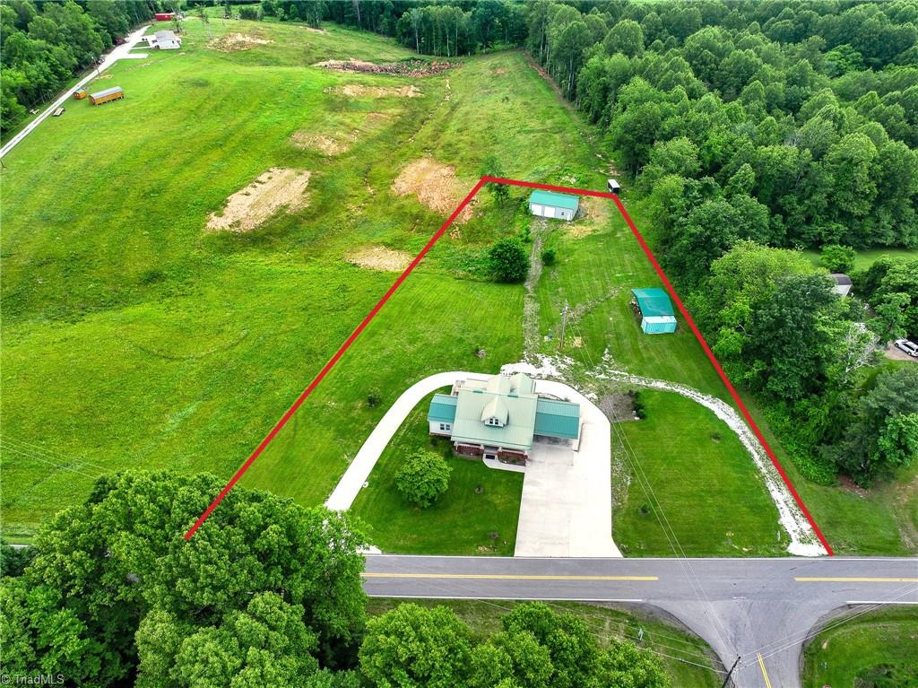 2416 Old Pipers Gap Road Property Photo 1