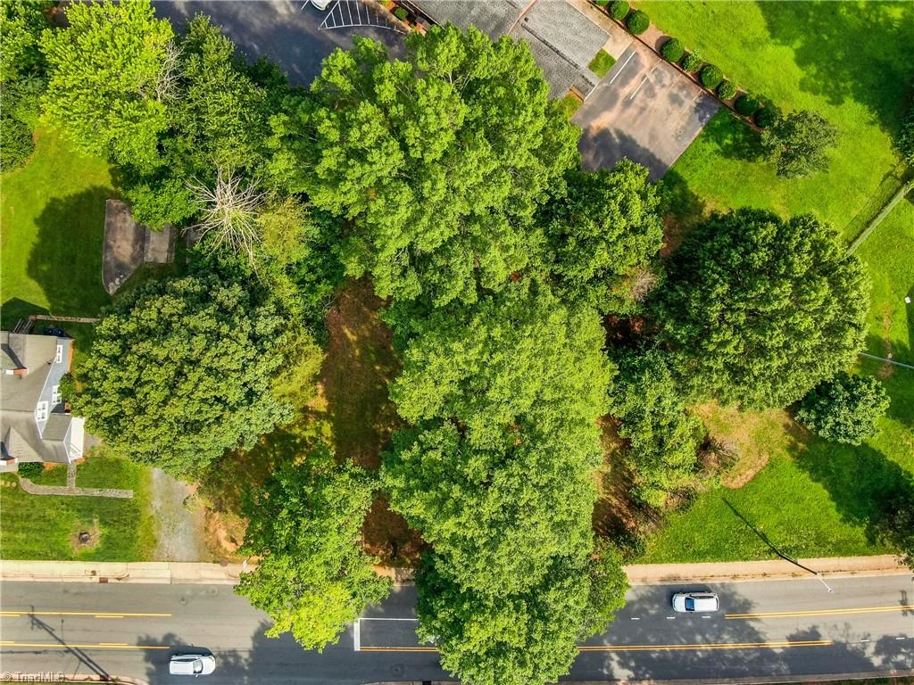 4112 Country Club Road Property Photo 5