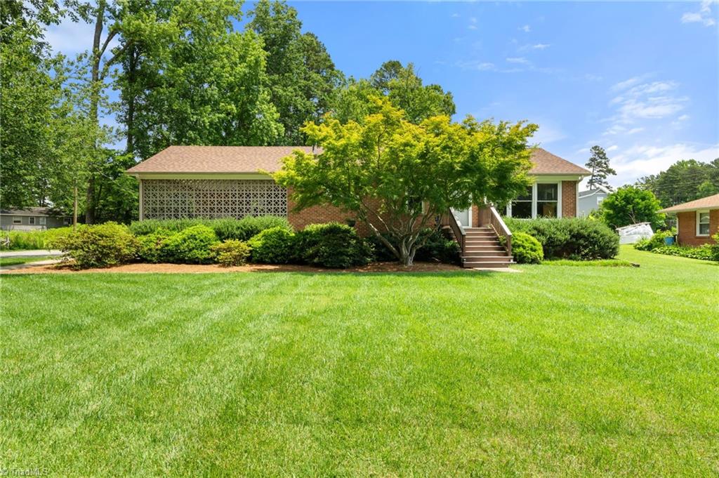 2505 Roland Road Property Photo 1