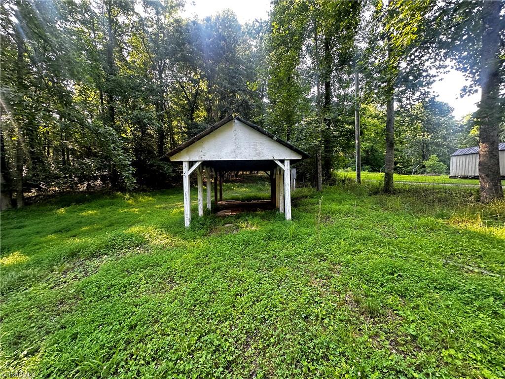 2034 Champion Mt Pleasant Road Property Photo 21