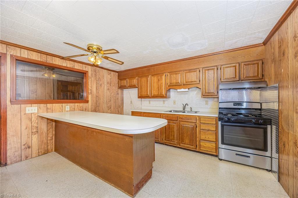 111 W Starmount Avenue Property Photo 11