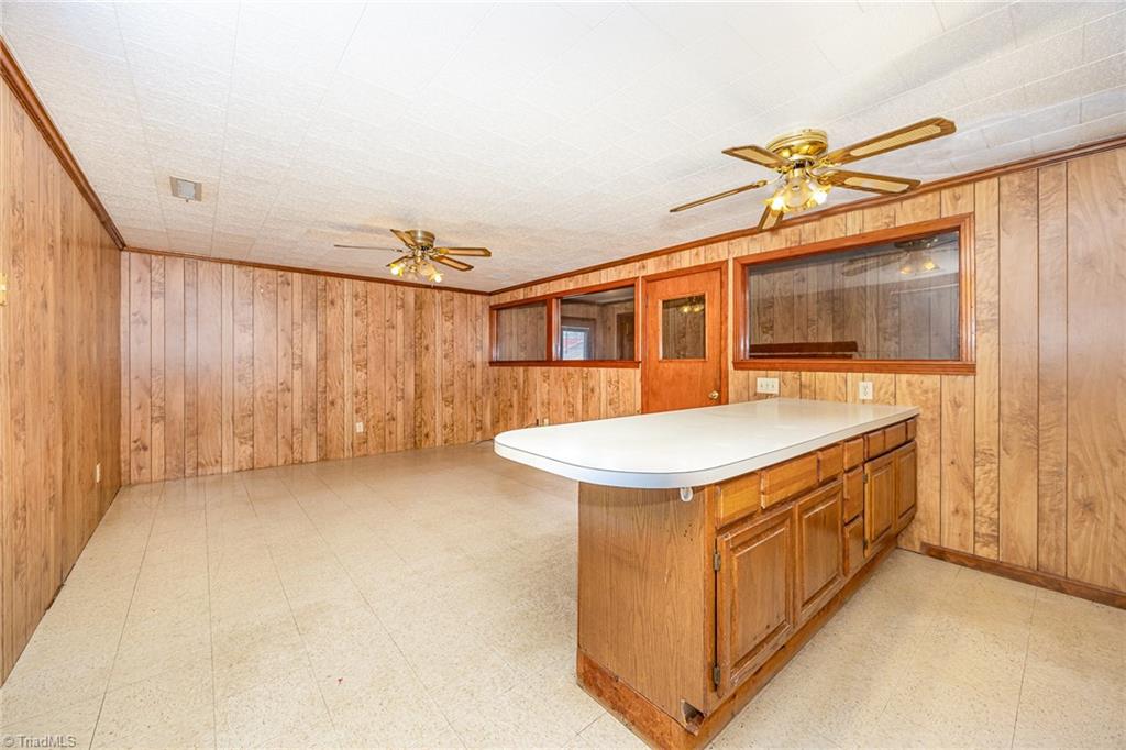 111 W Starmount Avenue Property Photo 12