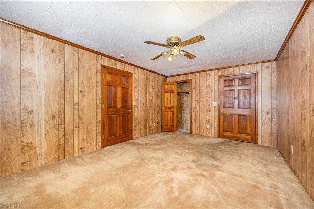 111 W Starmount Avenue Property Photo 17
