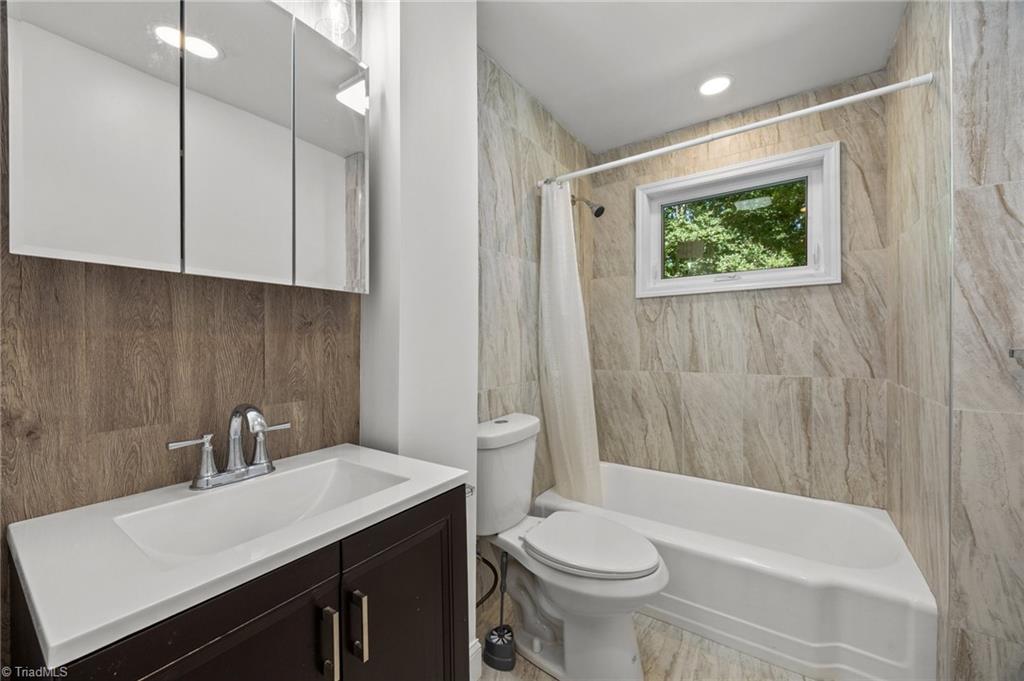 3331 Carver School Road Property Photo 16