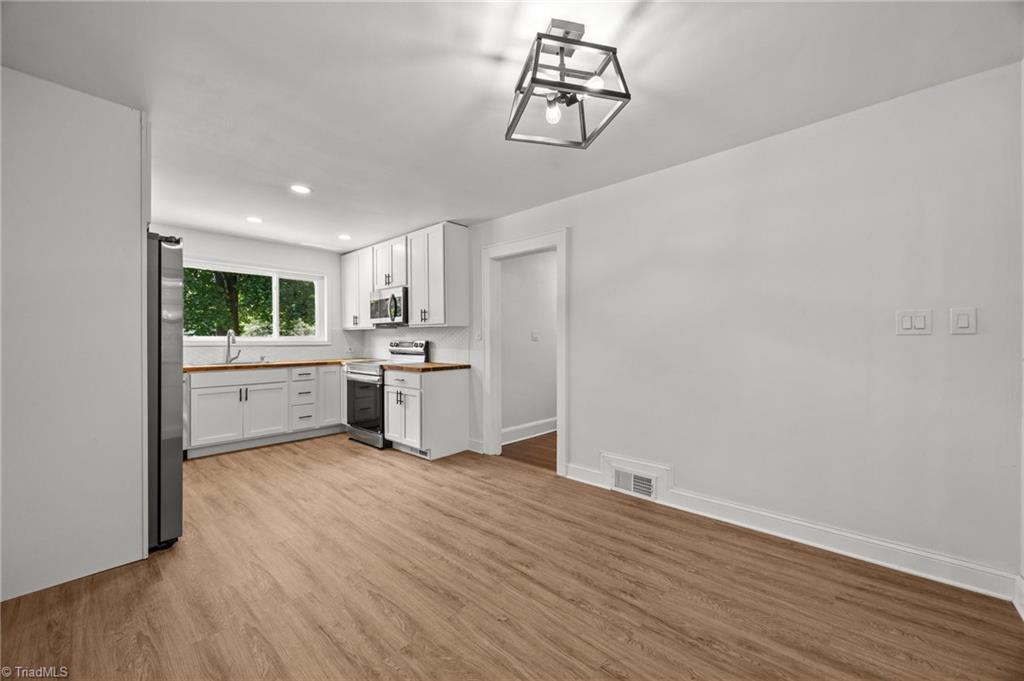 3331 Carver School Road Property Photo 23
