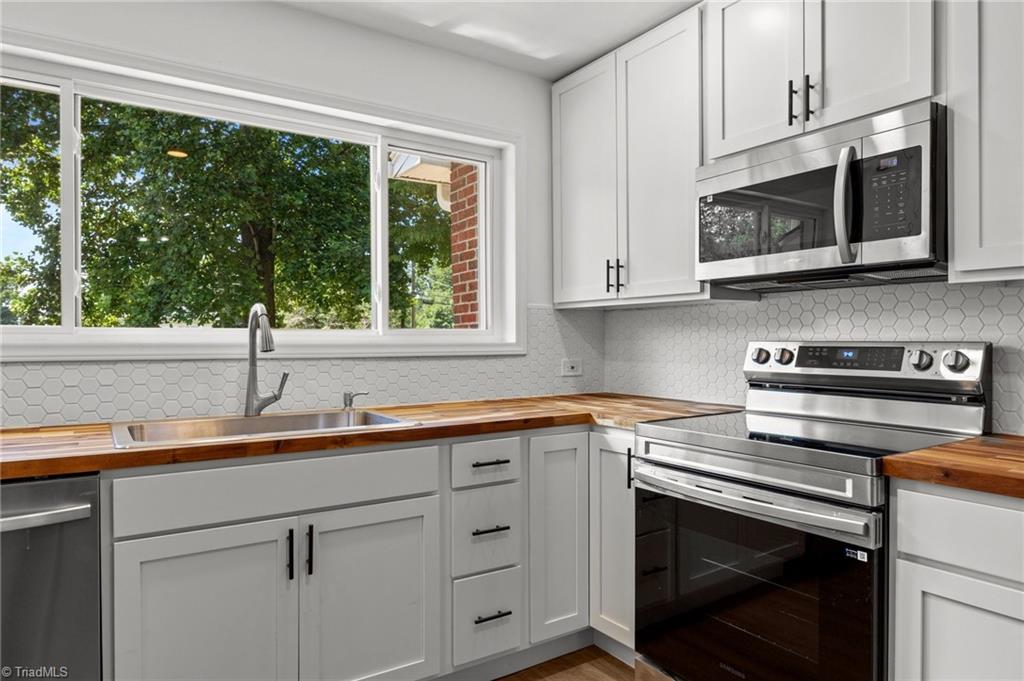 3331 Carver School Road Property Photo 25
