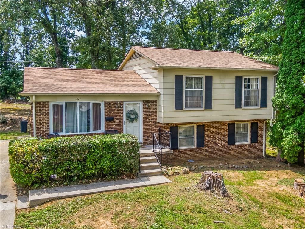 607 Runyon Drive Property Photo 1