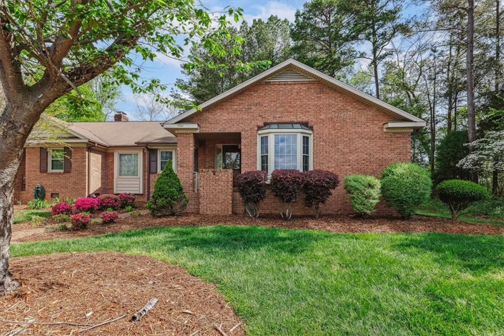 206 Swaim Court Property Photo 1