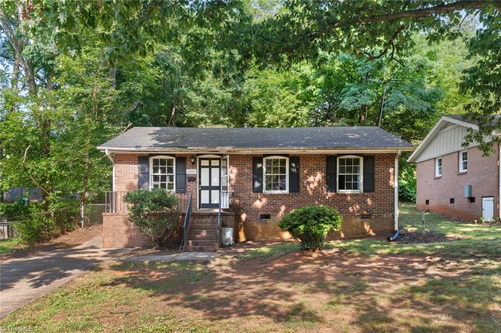 1278 Tredwell Drive Property Photo 1