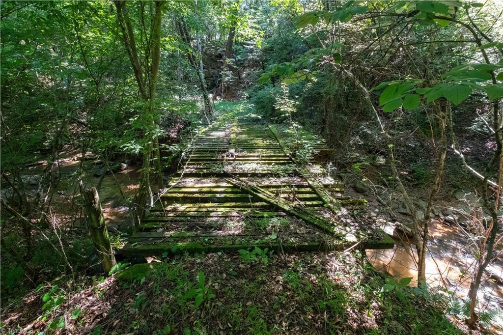 12604 Nc Highway 268 Property Photo 6