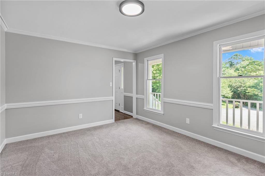 2094 Pembrooke Forest Drive Property Photo 16