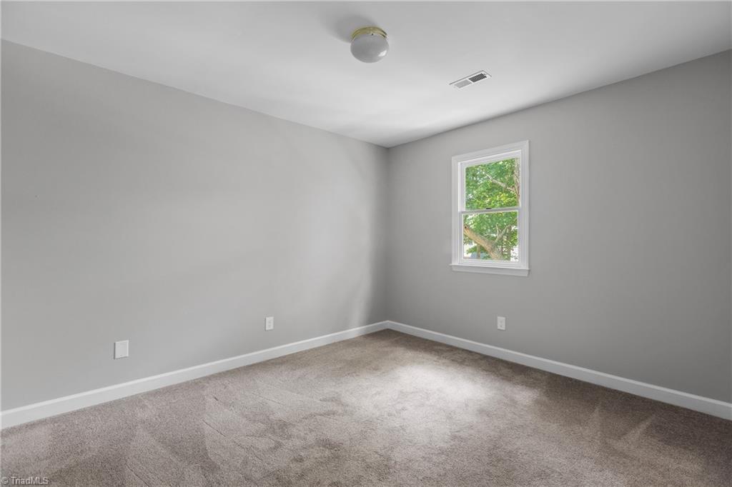 2094 Pembrooke Forest Drive Property Photo 25