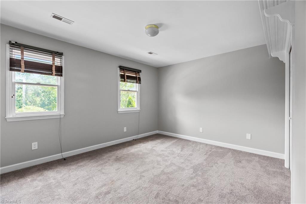 2094 Pembrooke Forest Drive Property Photo 26