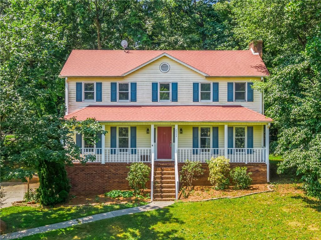 2094 Pembrooke Forest Drive Property Photo 32