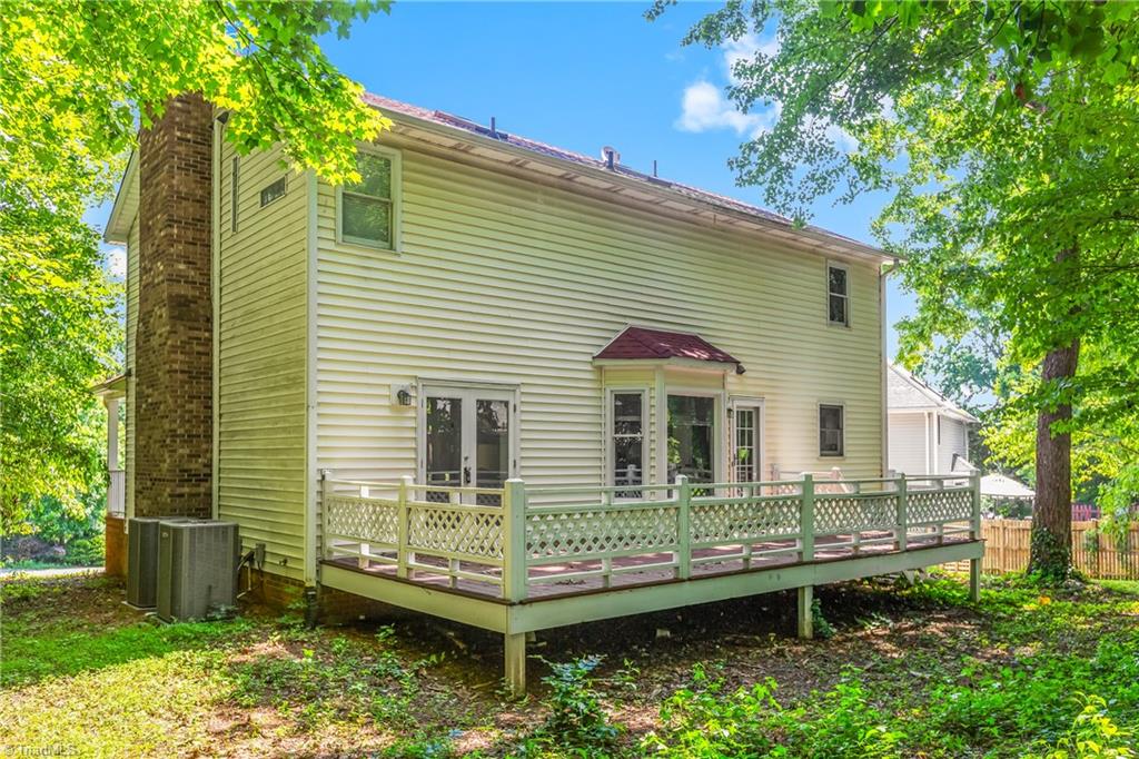 2094 Pembrooke Forest Drive Property Photo 37