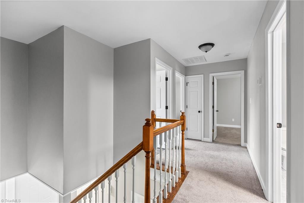 2094 Pembrooke Forest Drive Property Photo 42