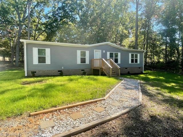 152 Lester Drive Property Photo 1
