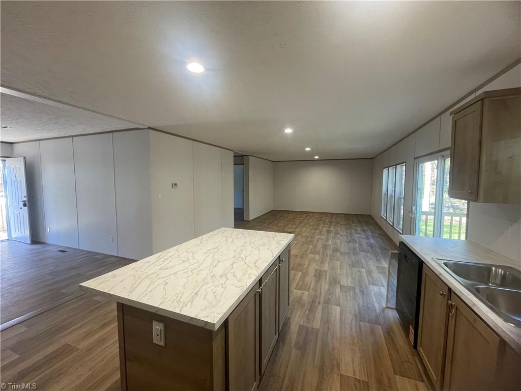 152 Lester Drive Property Photo 7