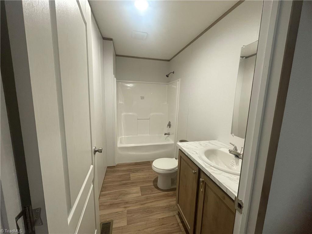 152 Lester Drive Property Photo 18