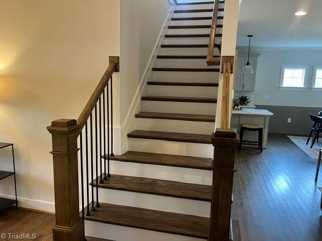4029 Estate Drive Property Photo 5
