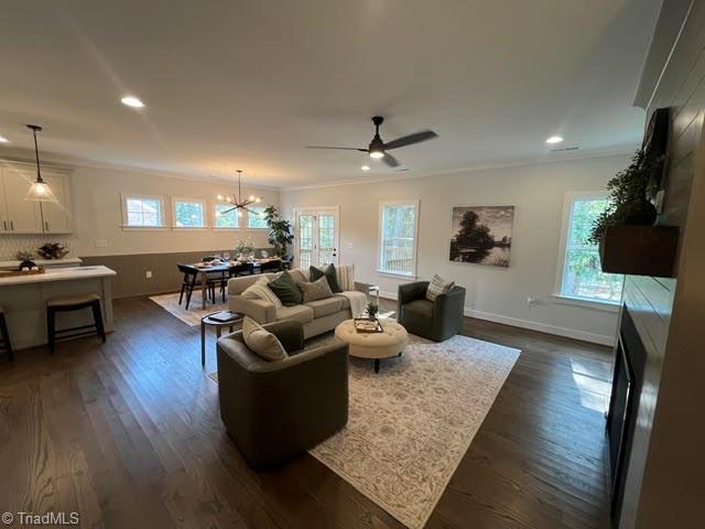 4029 Estate Drive Property Photo 6