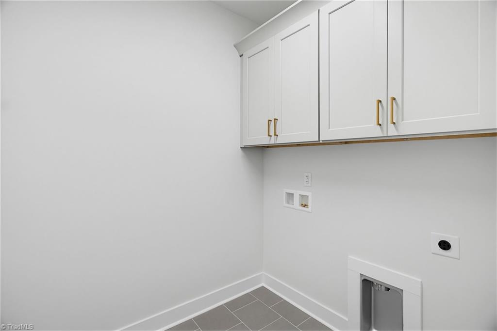 4029 Estate Drive Property Photo 26