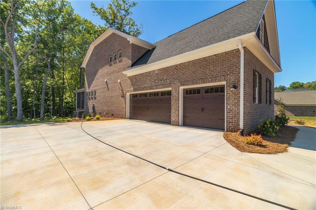 4029 Estate Drive Property Photo 33