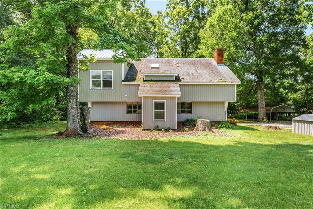 3542 Wayne White Road Property Photo 1