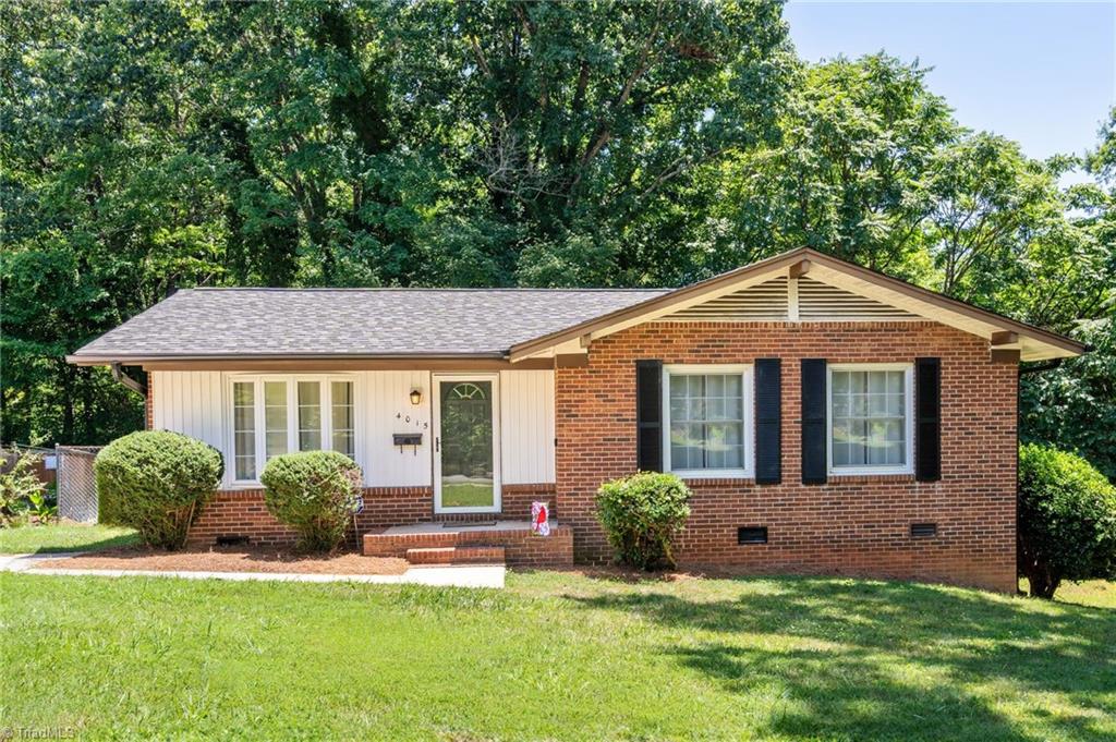 4015 Burnham Court Property Photo 1