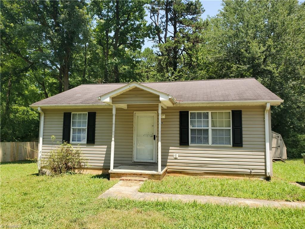 104 Parker Street Property Photo 1