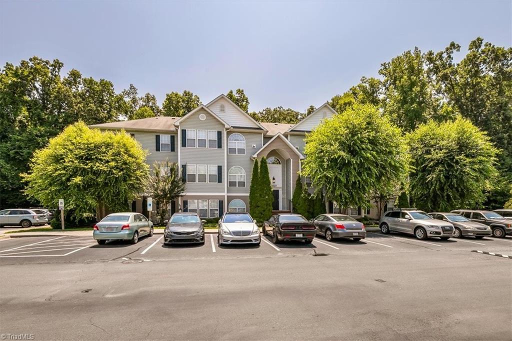 2600 Pennoak Way # M Property Photo 3