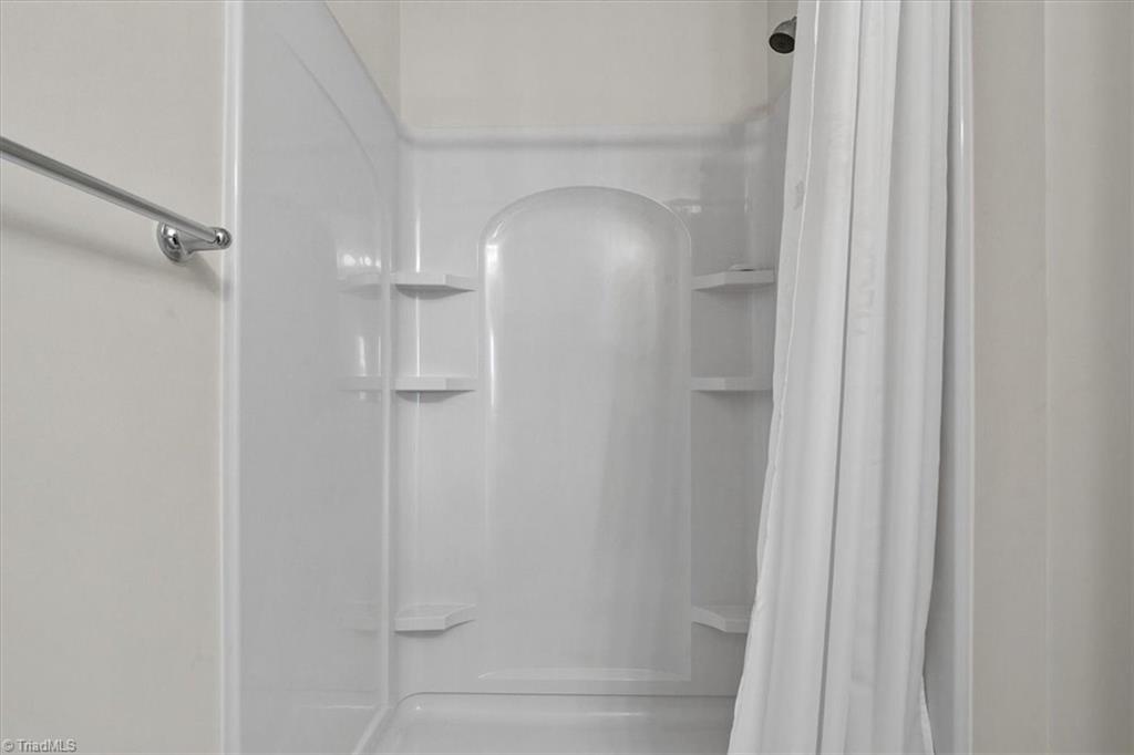 2600 Pennoak Way # M Property Photo 20