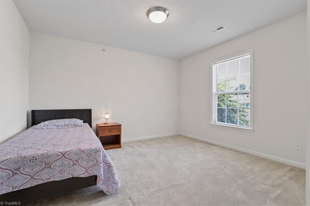 2600 Pennoak Way # M Property Photo 23