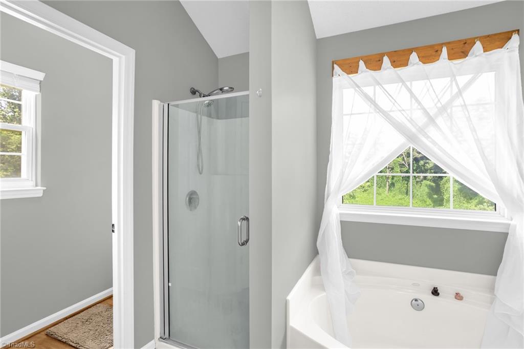 3391 Valley Crossing Drive Property Photo 23