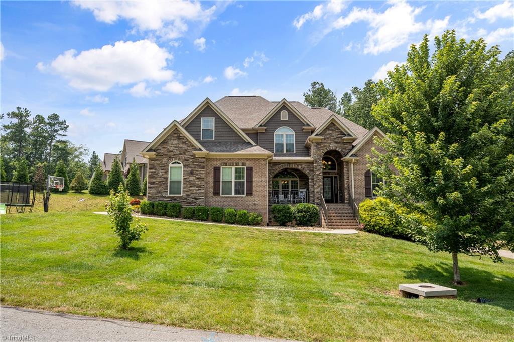 2162 Summerlyn Park Drive Property Photo 1