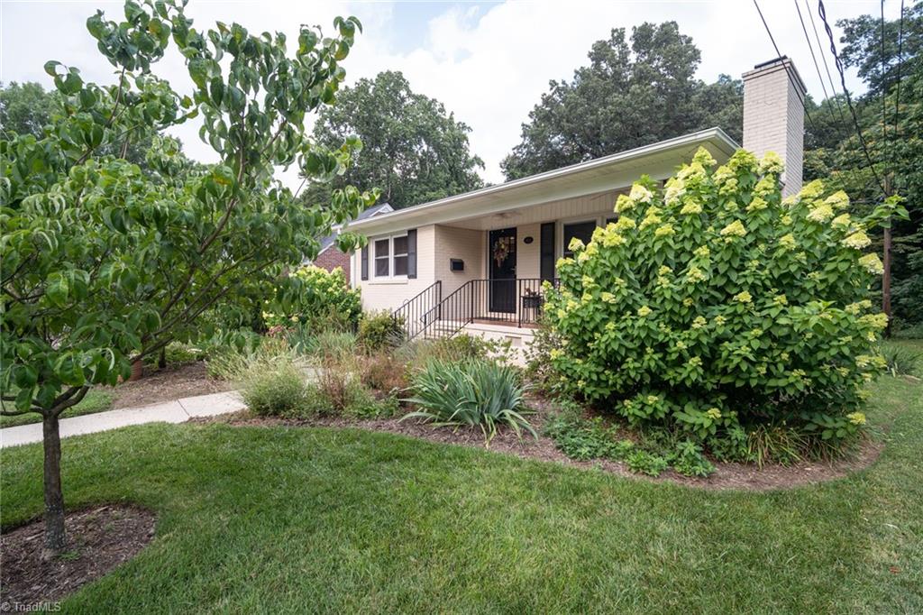 411 Westdale Place Property Photo 1