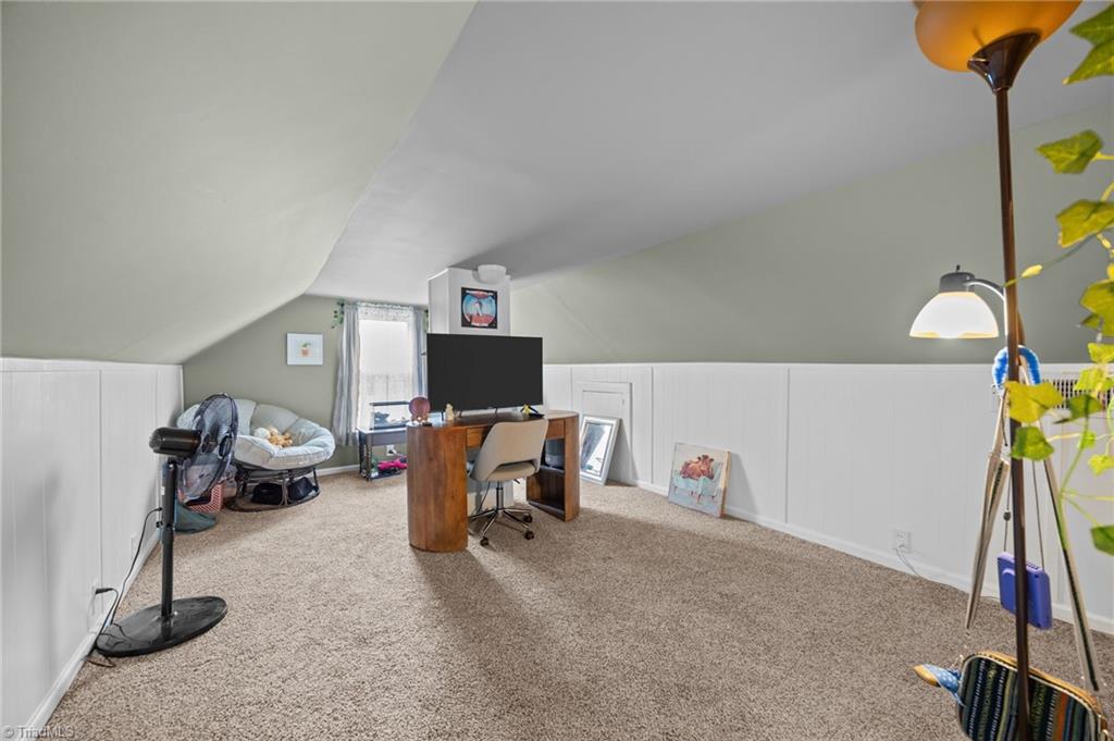605 Piney Grove Road Property Photo 11