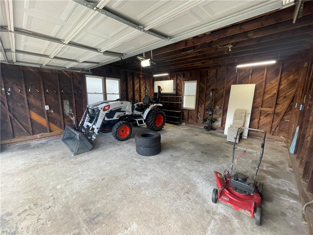 605 Piney Grove Road Property Photo 13