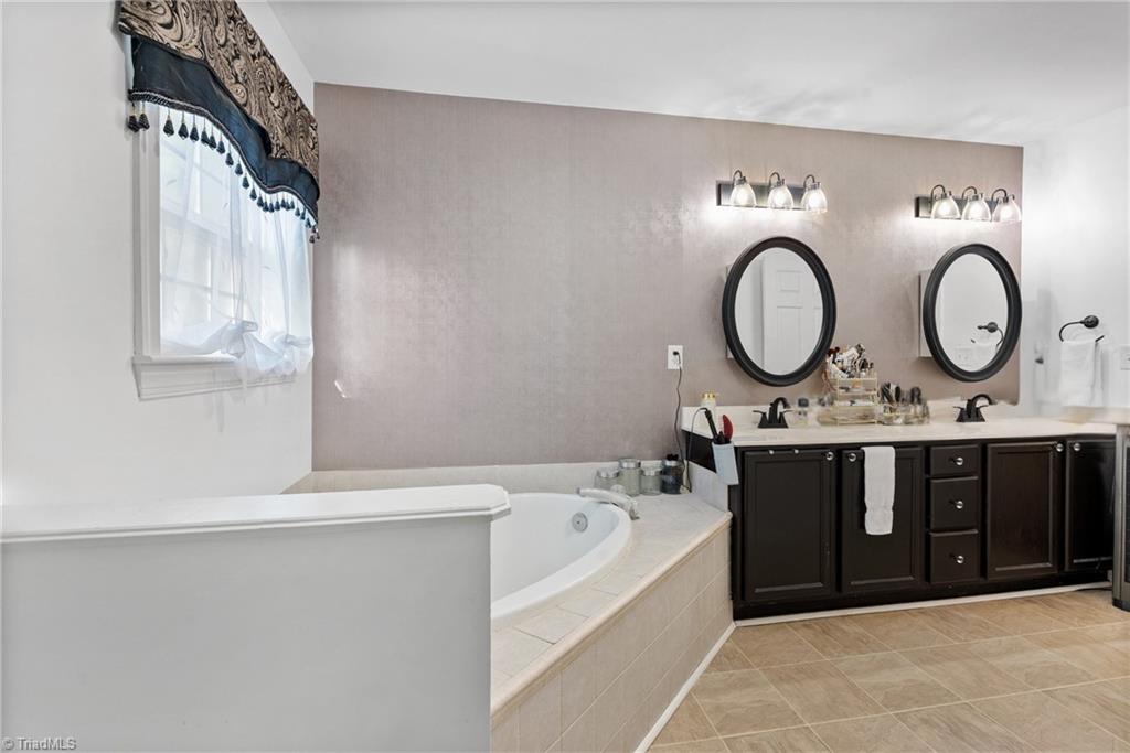 568 Faith Road Property Photo 33