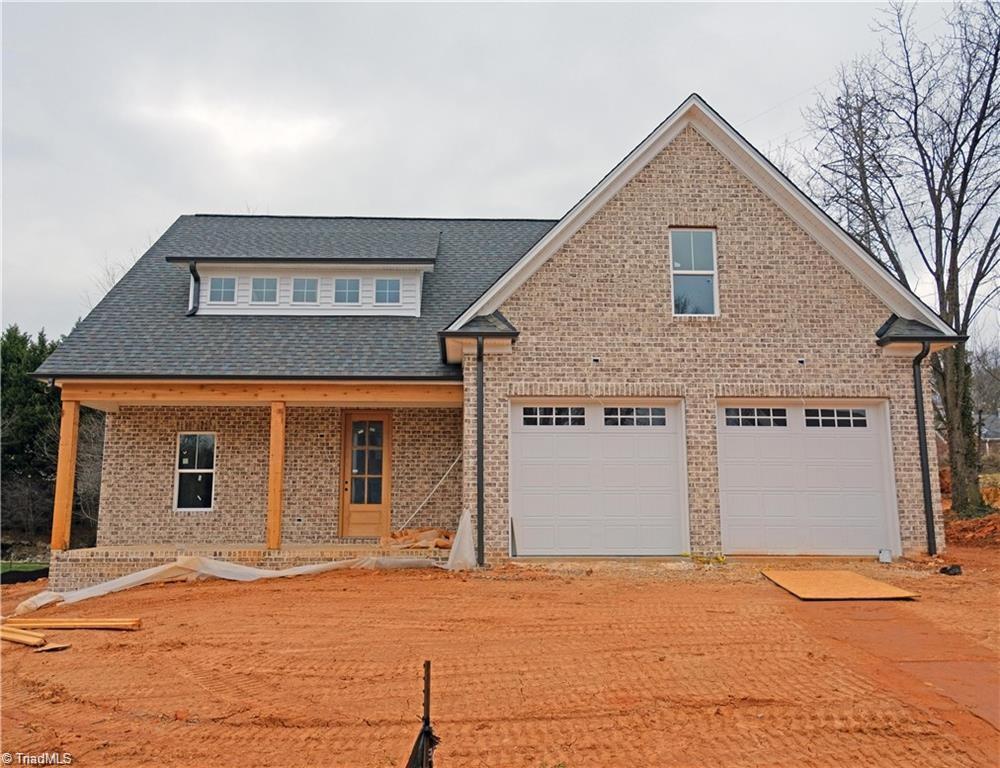 429 Wentworth Drive Property Photo 1