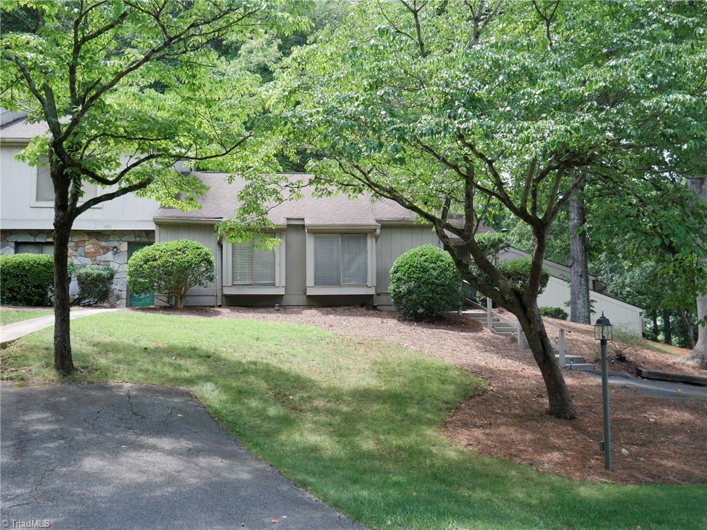 211 Lamplighter Circle Property Photo 1