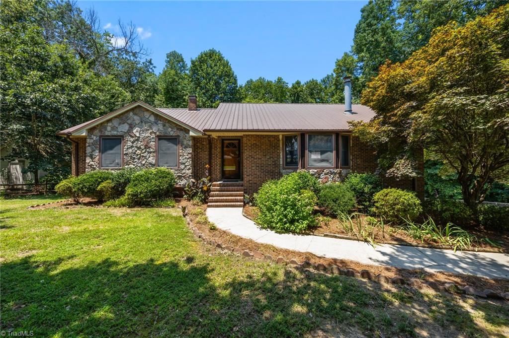 155 Spring Hollow Road Property Photo 1