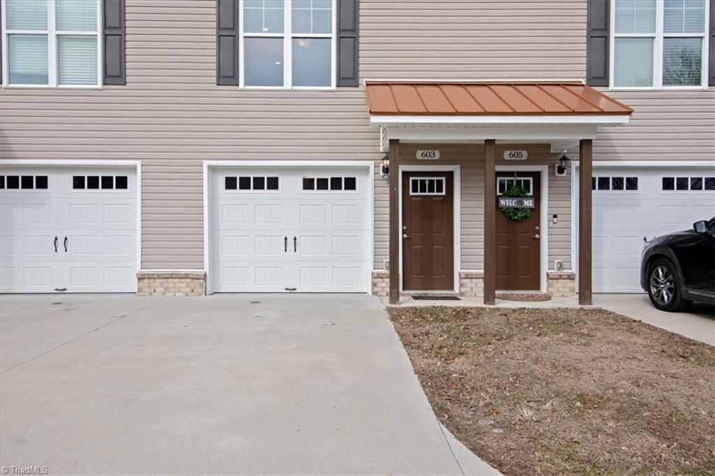605 Property Photo 16