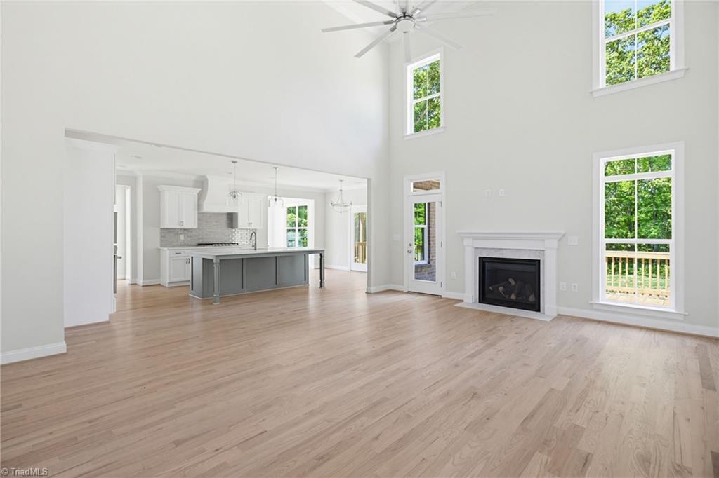 4011 Estate Drive Property Photo 6