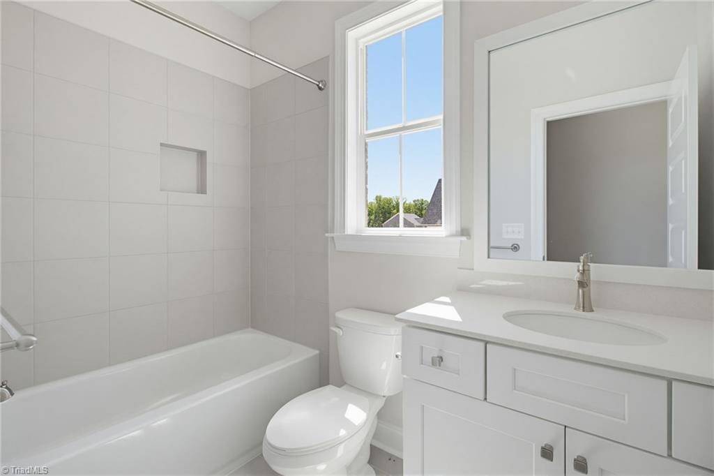 4011 Estate Drive Property Photo 26