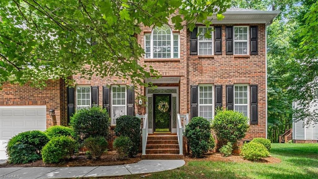5 Holly Springs Lane Property Photo 1