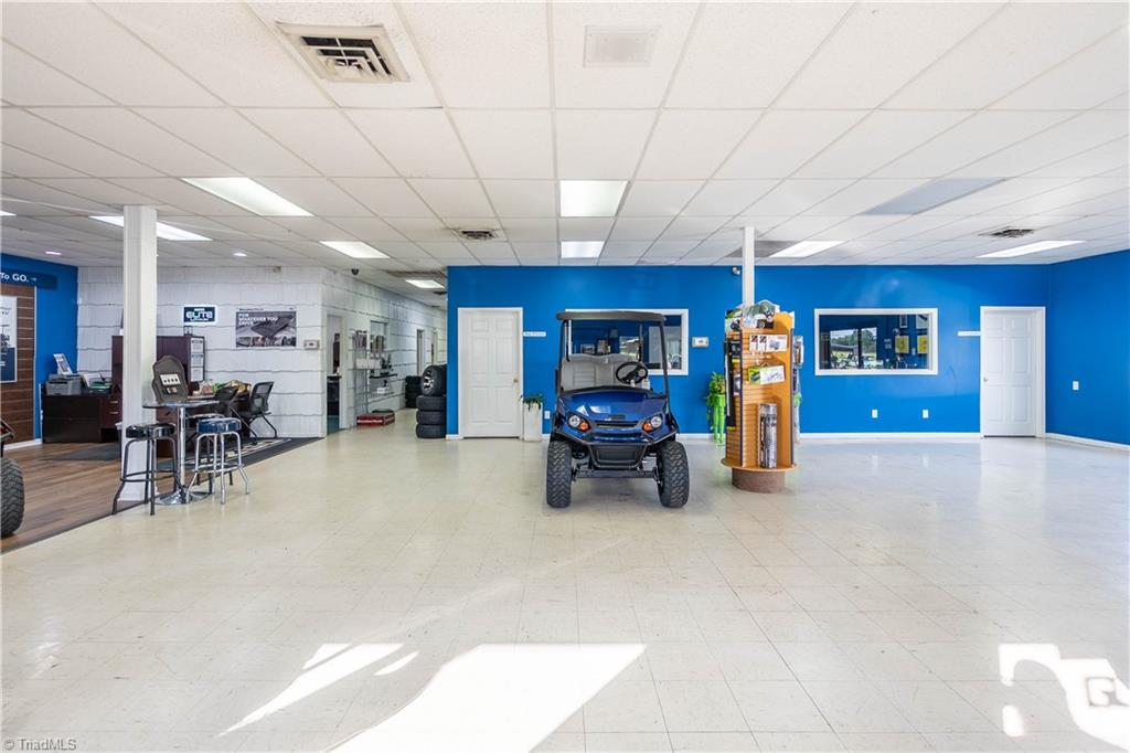 1316 Andy Griffith Parkway Property Photo 7