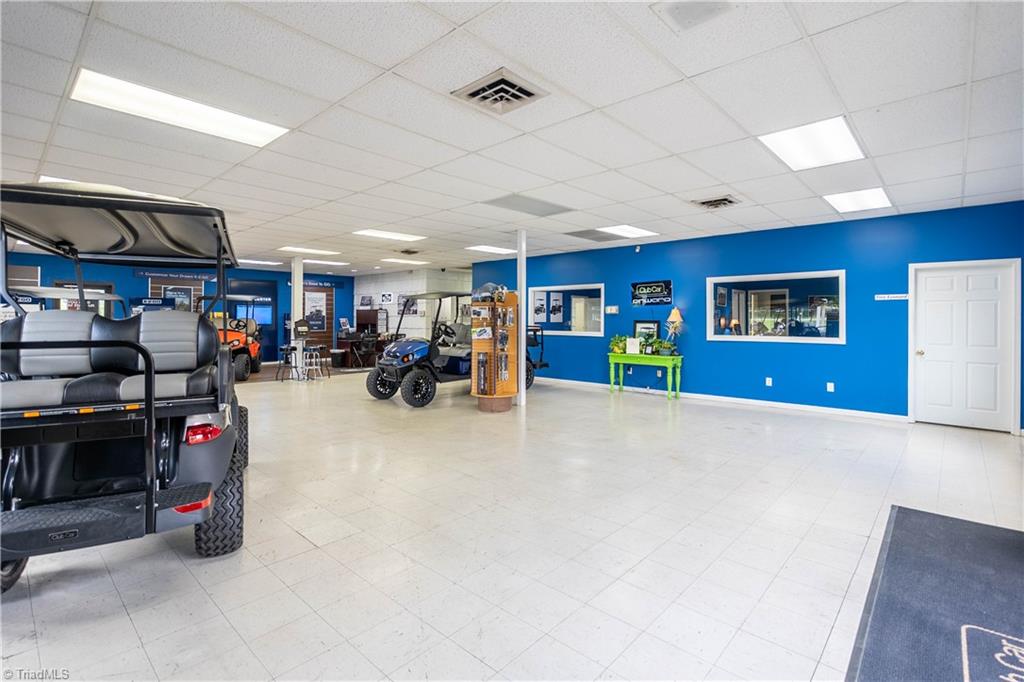 1316 Andy Griffith Parkway Property Photo 9