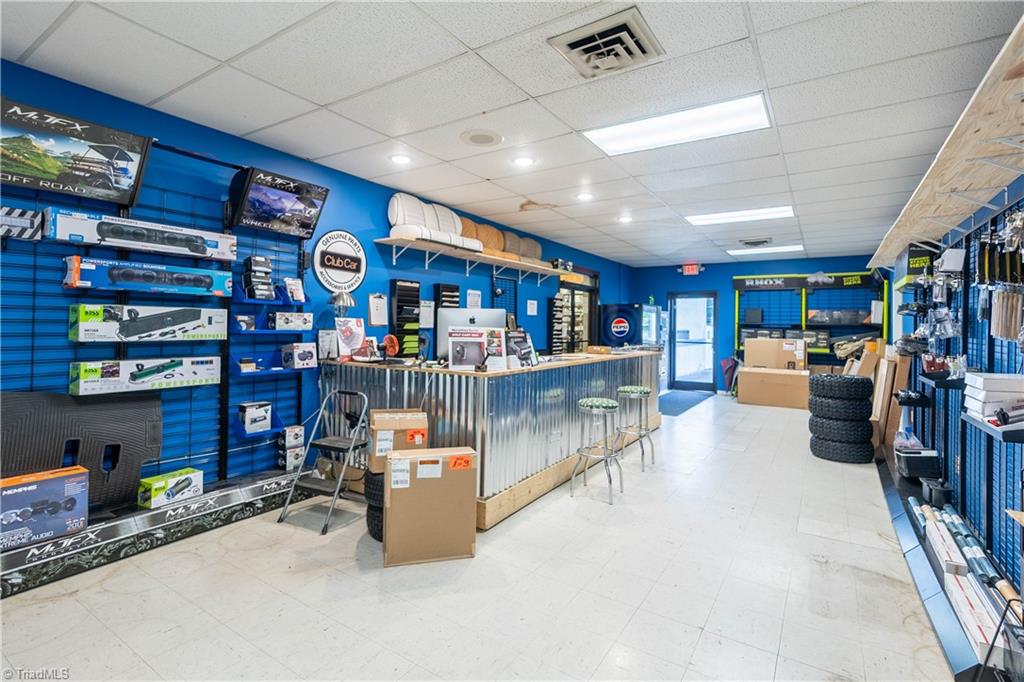 1316 Andy Griffith Parkway Property Photo 24